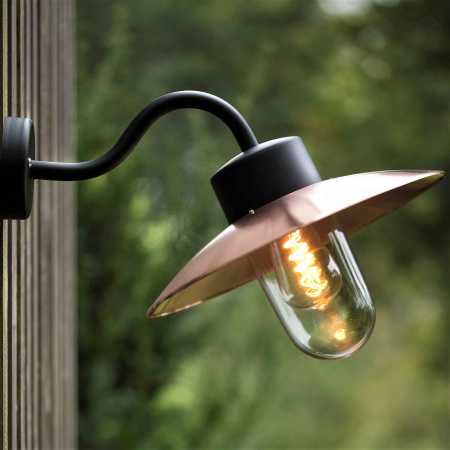 grüne Hofleuchte klassisch